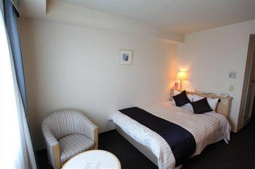 Hotel Verfort Hyuga מראה חיצוני תמונה