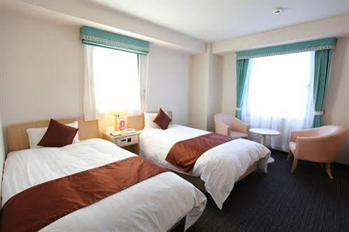Hotel Verfort Hyuga מראה חיצוני תמונה